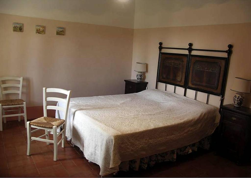 Villa Vallocchie Сартеано Номер фото
